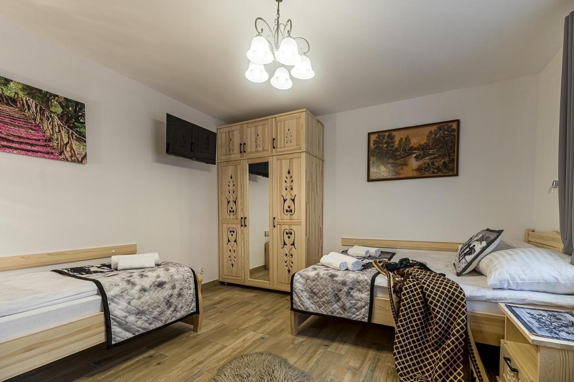Pokoje I Apartamenty Olivia Zakopane Exteriör bild